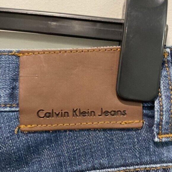 Calvin Klein Easy Fit Blue Jeans size 34 - Picture 7 of 14